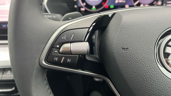 Used Skoda Octavia 2024 for sale - 75992740: Photo 35