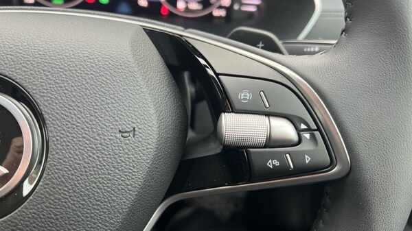 Used Skoda Octavia 2024 for sale - 75992740: Photo 36