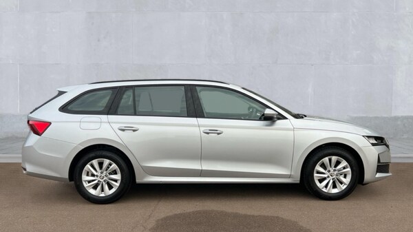 Used Skoda Octavia 2024 for sale - 75992740: Photo 4