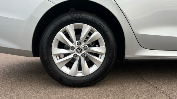 Used Skoda Octavia 2024 for sale - 75992740: Photo 5