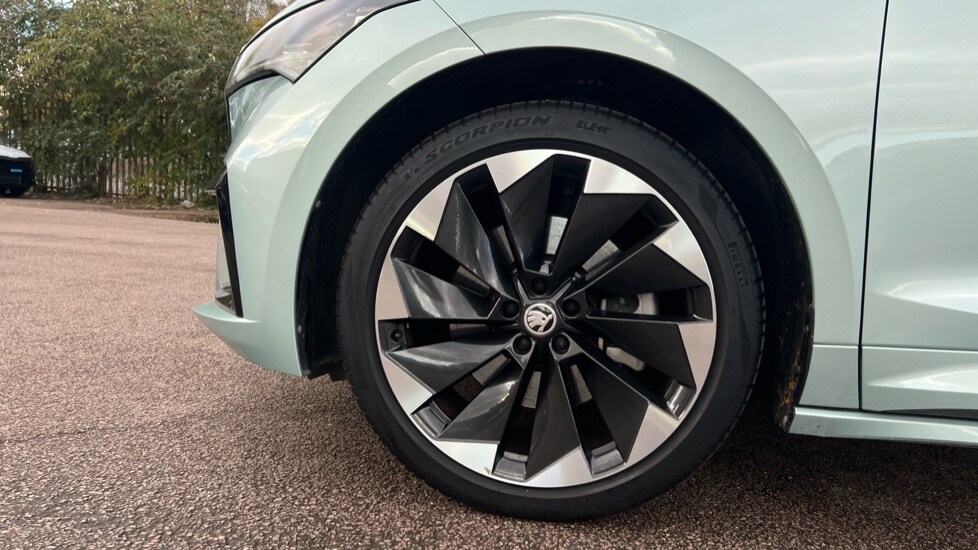 Used Skoda Enyaq 2022 for sale - 76668185: Photo 19