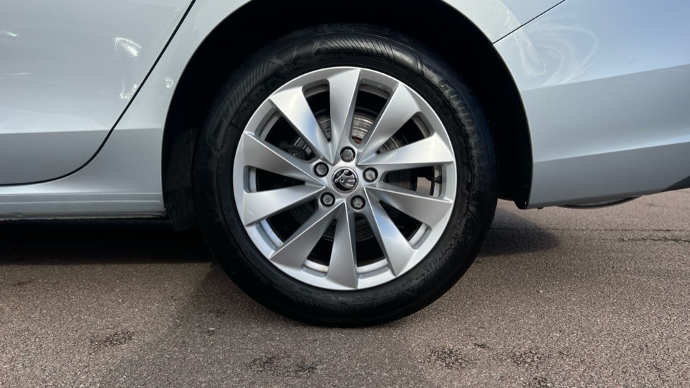 Used Skoda Superb 2024 for sale - 76873769: Photo 18