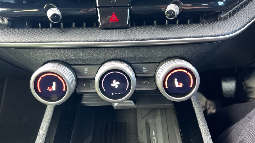 Used Skoda Superb 2024 for sale - 76873769: Photo 33