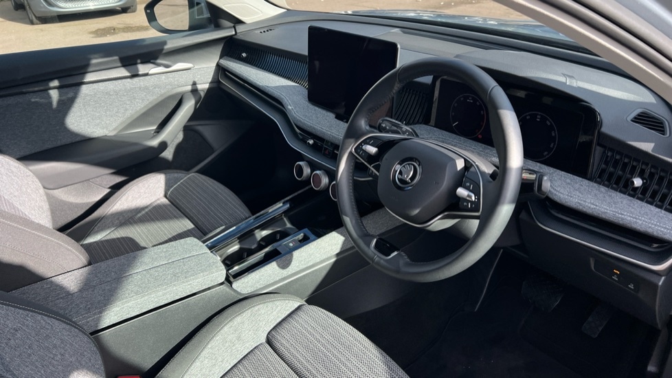 Used Skoda Superb 2024 for sale - 76873769: Photo 6