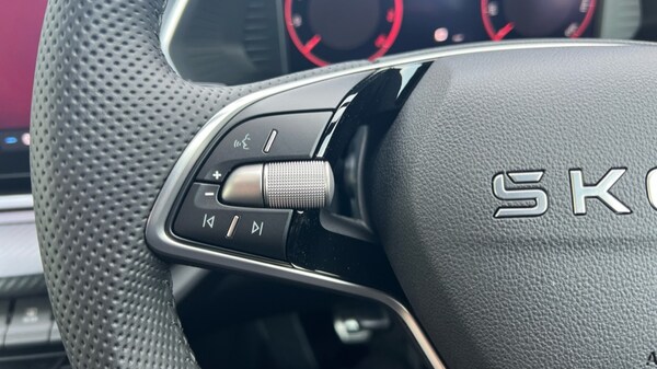 Used Skoda Octavia 2025 for sale - 75439871: Photo 35