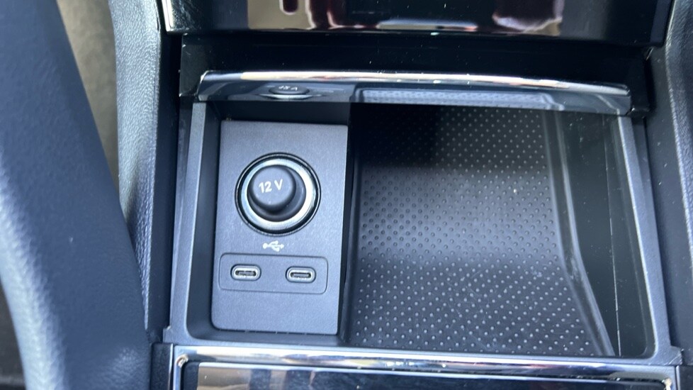 Vehicle 33