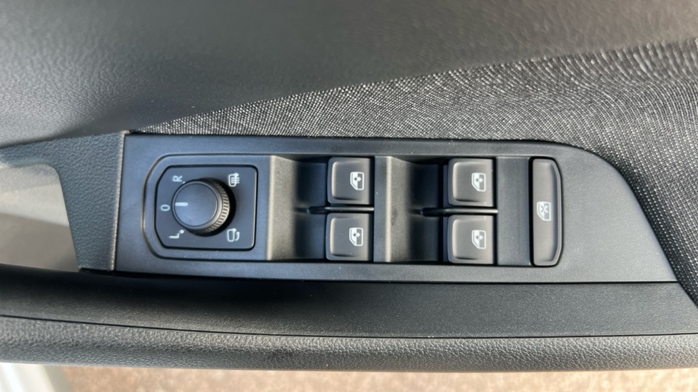 Used Skoda Kamiq 2025 for sale - 76871533: Photo 27