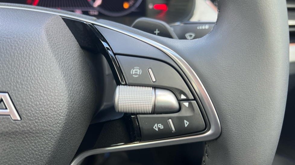 Used Skoda Kamiq 2025 for sale - 76871533: Photo 32