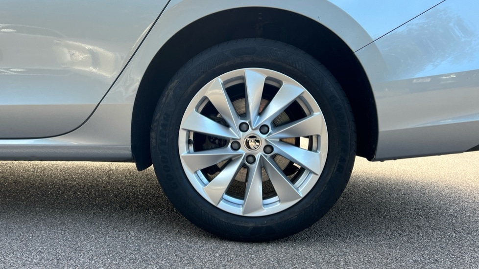 Used Skoda Superb 2024 for sale - 76014973: Photo 18