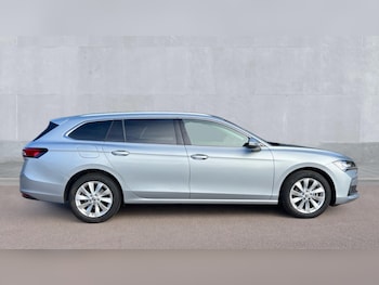 Used Skoda Superb 2024 for sale - 76014973: Photo 4