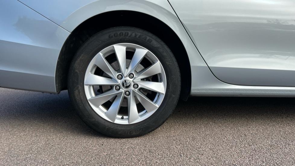 Used Skoda Superb 2024 for sale - 76014973: Photo 5