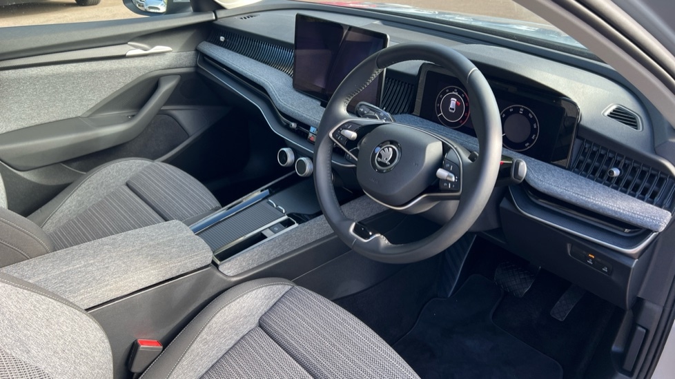 Used Skoda Superb 2024 for sale - 76014973: Photo 6
