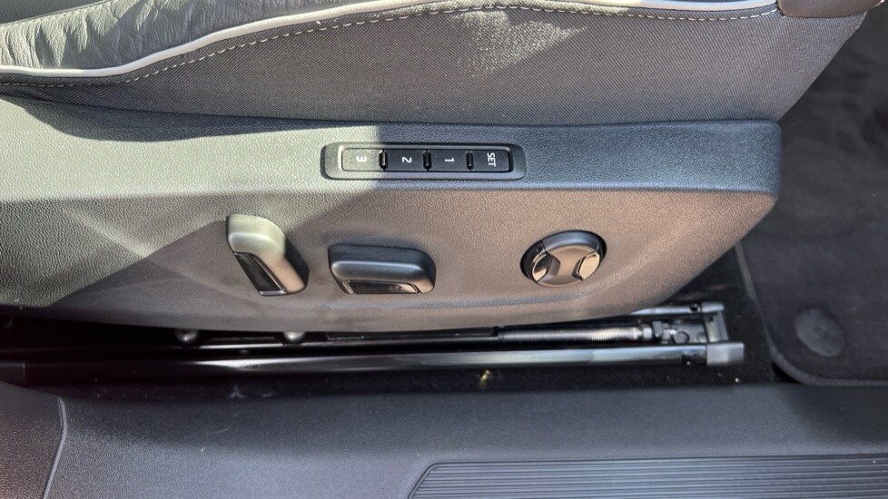Used Skoda Enyaq 2024 for sale - 76015176: Photo 29