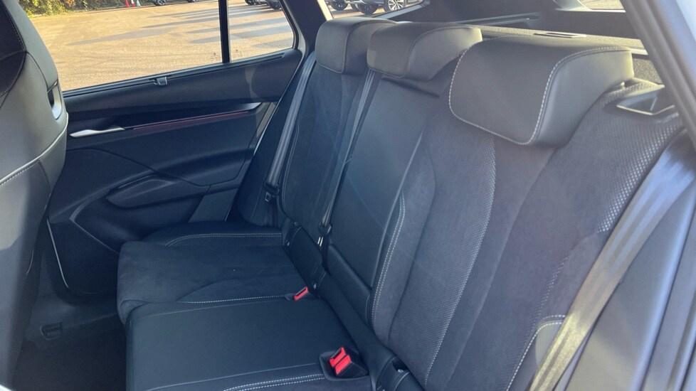 Used Skoda Enyaq 2025 for sale - 76760708: Photo 15