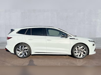 Used Skoda Enyaq 2025 for sale - 76760708: Photo