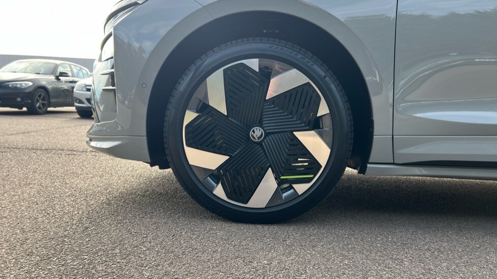Used Skoda Enyaq 2025 for sale - 76874012: Photo 19