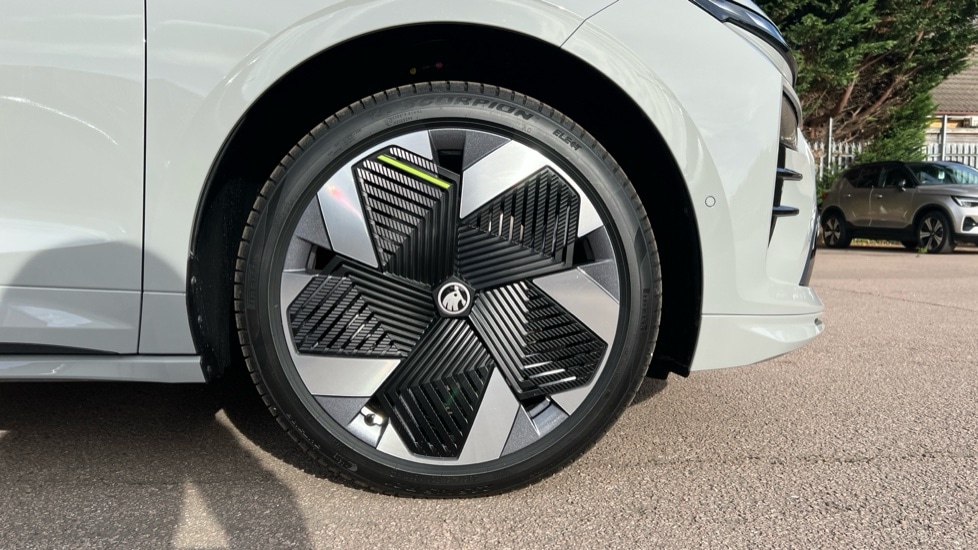 Used Skoda Enyaq 2025 for sale - 76874012: Photo 20