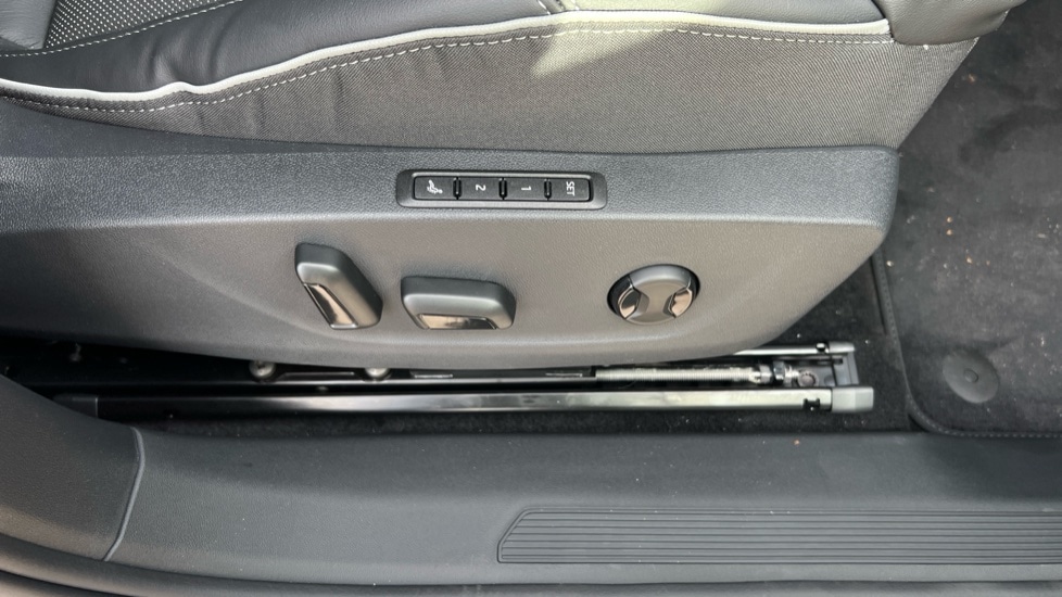 Used Skoda Enyaq 2025 for sale - 76874012: Photo 31