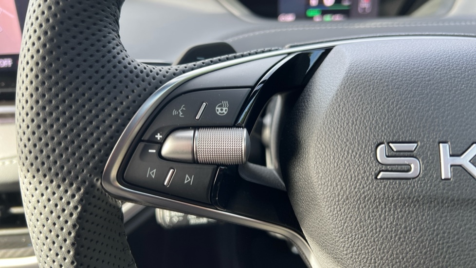 Used Skoda Enyaq 2025 for sale - 76874012: Photo 37