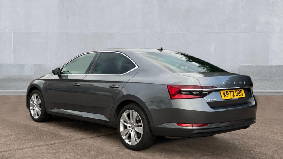 Used Skoda Superb 2022 for sale - 76635556: Photo 3