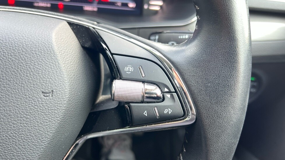 Used Skoda Superb 2022 for sale - 76635556: Photo 34