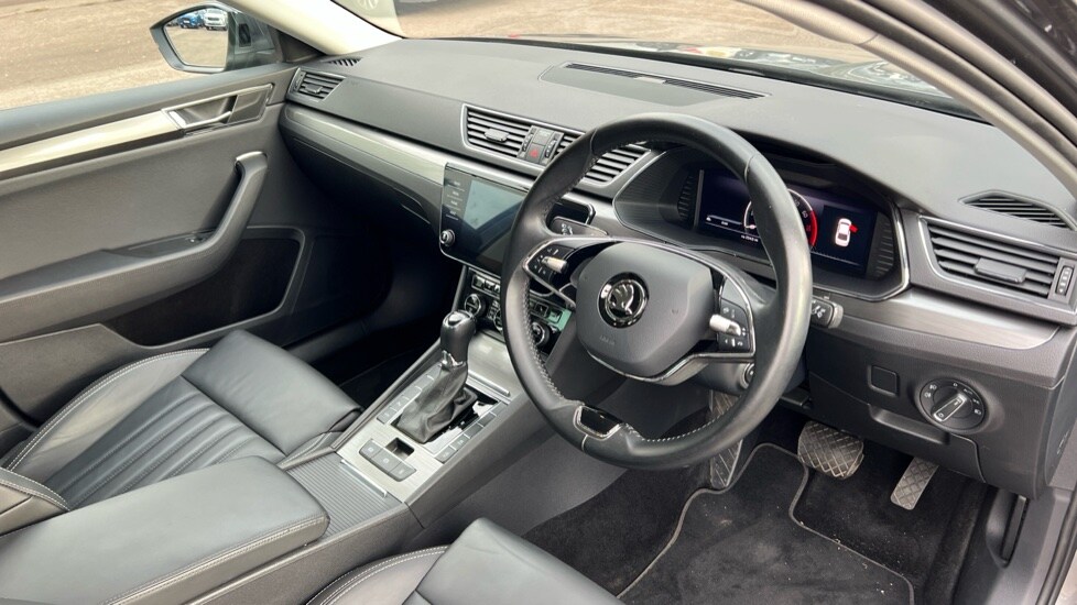 Used Skoda Superb 2022 for sale - 76635556: Photo 6