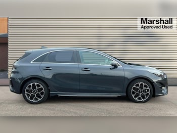 Used Kia Ceed 2025 for sale - 76927830: Photo