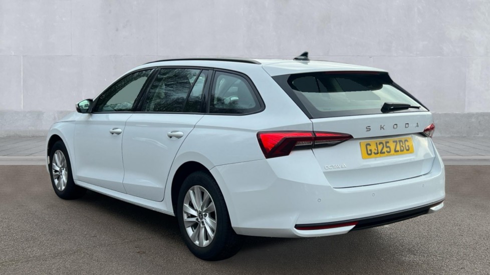 Used Skoda Octavia 2025 for sale - 76872450: Photo 3