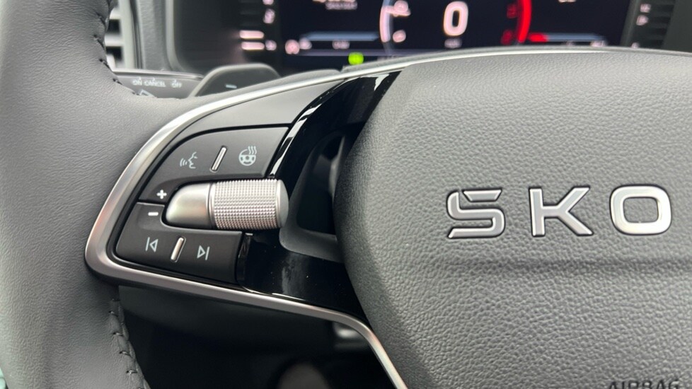 Used Skoda Karoq 2025 for sale - 76217025: Photo 31