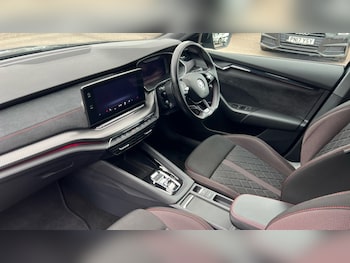 Used Skoda Octavia 2021 for sale - 76261538: Photo 2