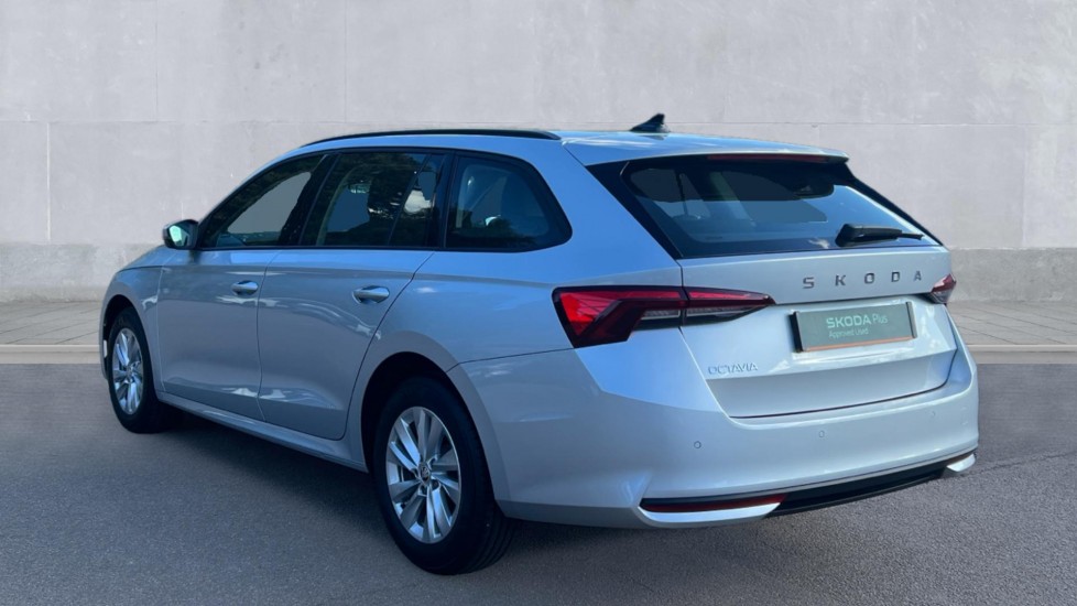 Used Skoda Octavia 2024 for sale - 76870828: Photo 3