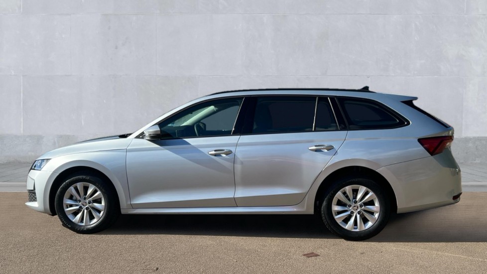 Used Skoda Octavia 2024 for sale - 76870828: Photo 9