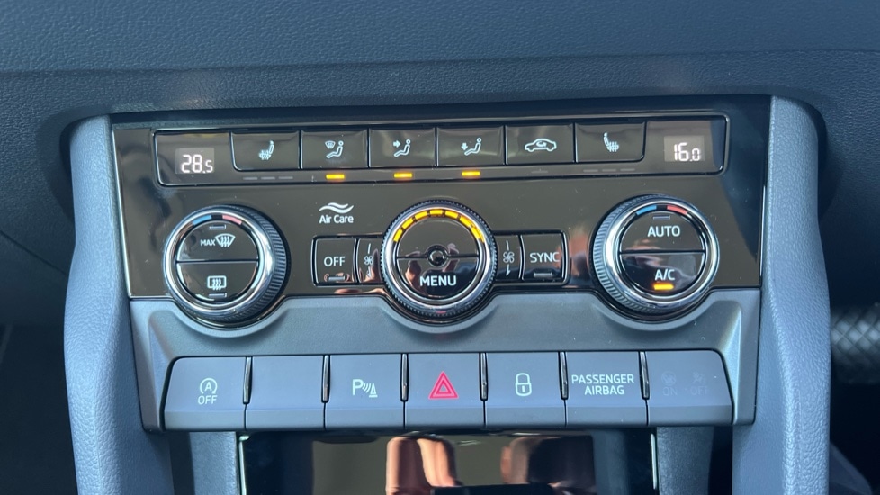 Used Skoda Karoq 2025 for sale - 76871267: Photo 37