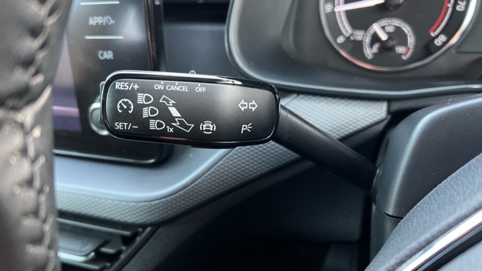 Used Skoda Kamiq 2023 for sale - 77025403: Photo 33