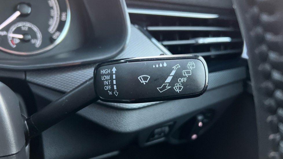 Used Skoda Kamiq 2023 for sale - 77025403: Photo 34