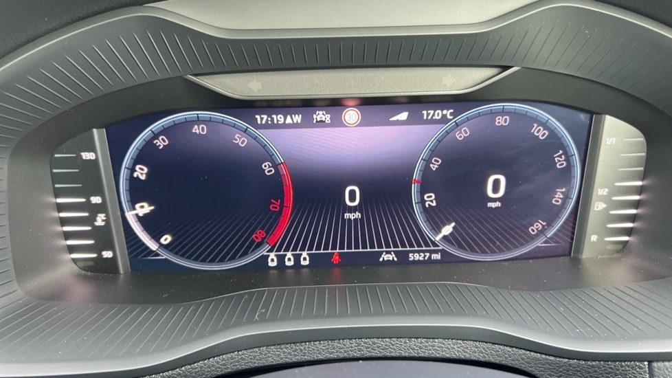 Used Skoda Karoq 2024 for sale - 76869037: Photo 14