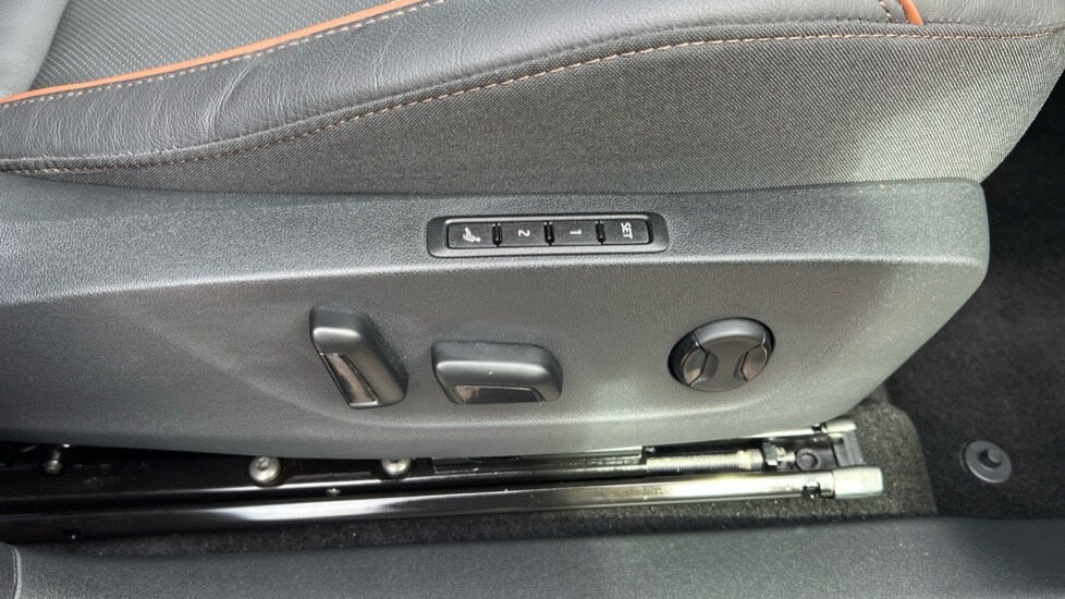 Used Skoda Enyaq 2024 for sale - 76061961: Photo 32