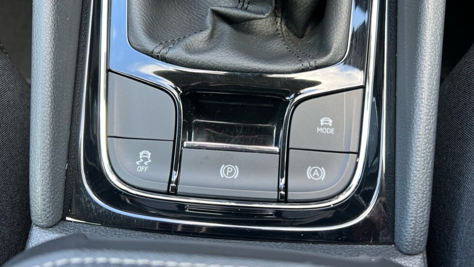 Vehicle 33