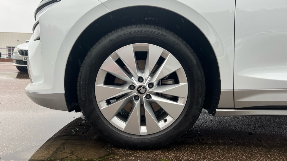 Used Skoda Enyaq 2025 for sale - 76873944: Photo 19