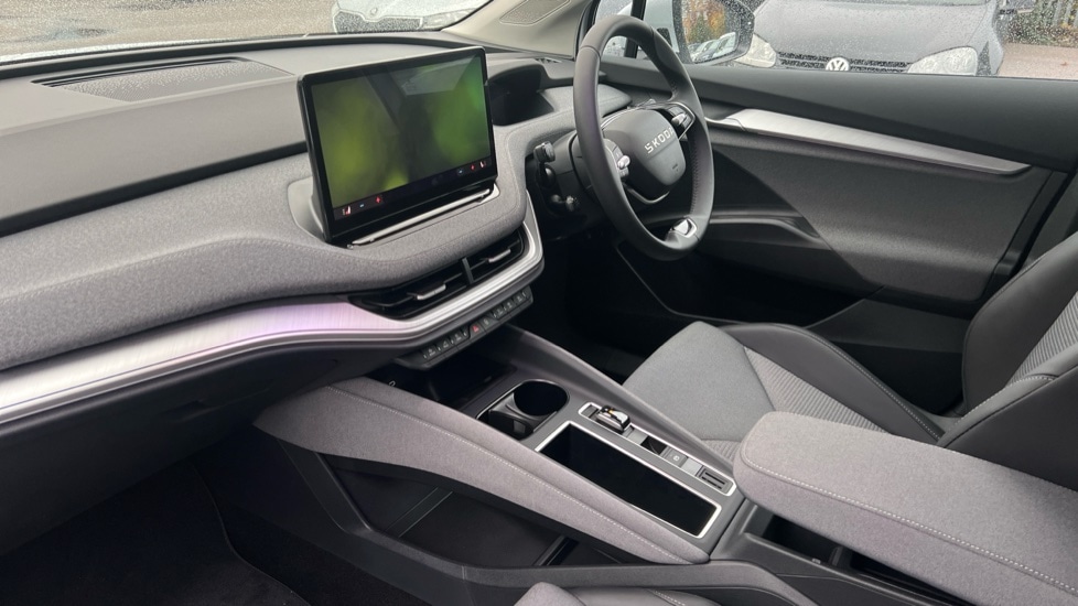 Used Skoda Enyaq 2025 for sale - 76873944: Photo 2