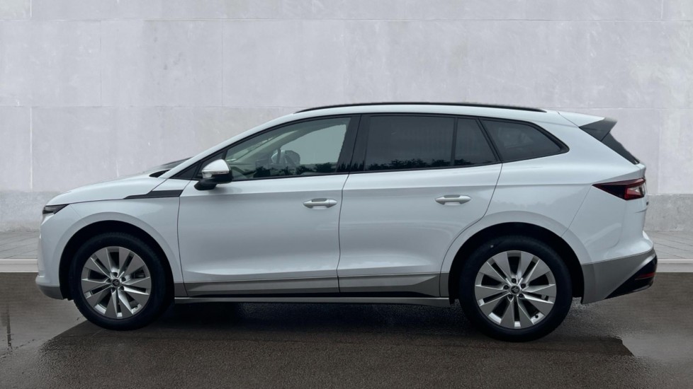 Used Skoda Enyaq 2025 for sale - 76873944: Photo 9