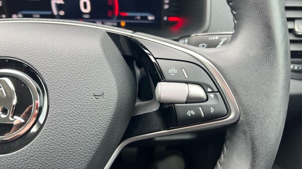Used Skoda Karoq 2025 for sale - 76014987: Photo 34
