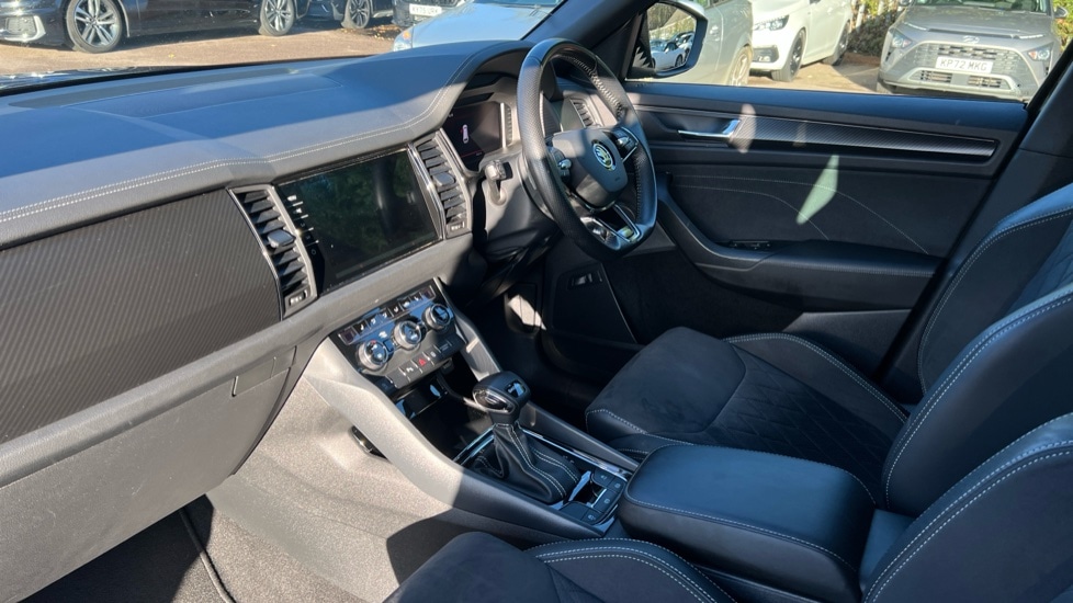 Used Skoda Kodiaq 2024 for sale - 76872548: Photo 2