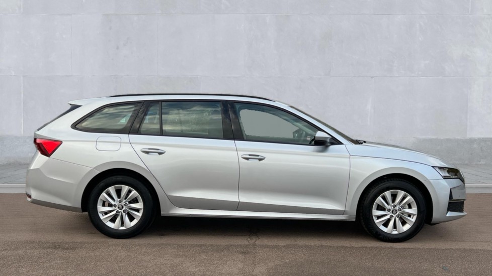 Used Skoda Octavia 2025 for sale - 76873739: Photo 4