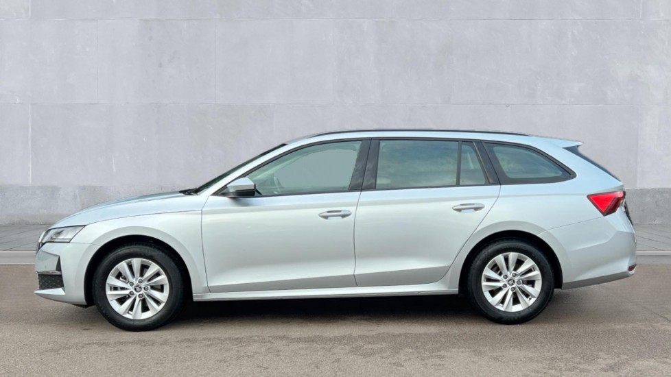 Used Skoda Octavia 2025 for sale - 76873739: Photo 9