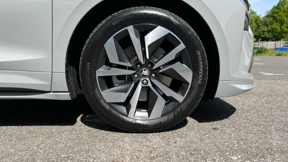 Used Skoda Enyaq 2025 for sale - 76172322: Photo 20