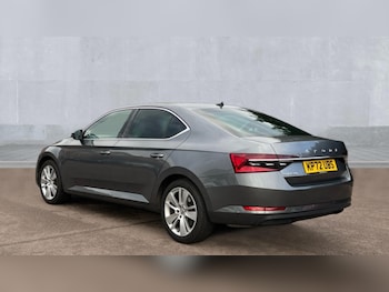 Used Skoda Superb 2022 for sale - 76438027: Photo