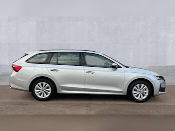 Used Skoda Octavia 2025 for sale - 76410673: Photo