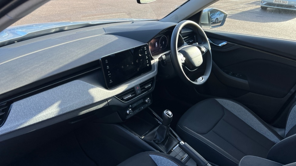 Used Skoda Kamiq 2025 for sale - 76872187: Photo 2