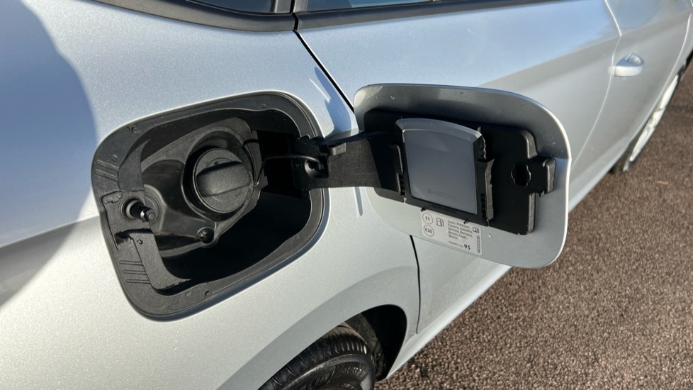 Used Skoda Kamiq 2025 for sale - 76872187: Photo 28